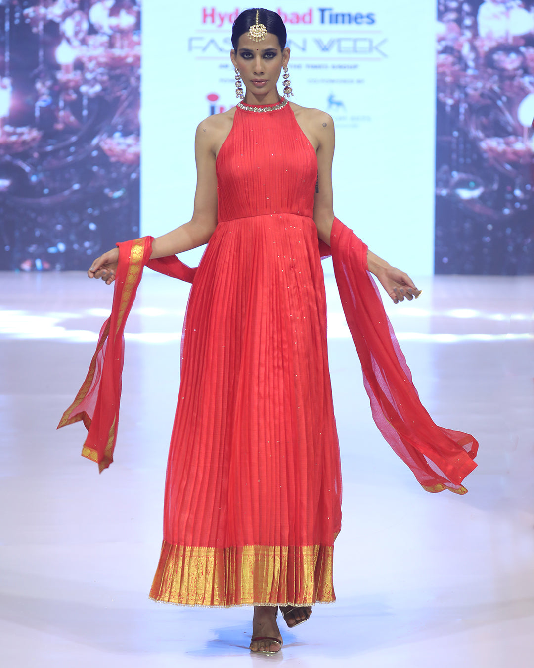 Silk Kota Silhouette