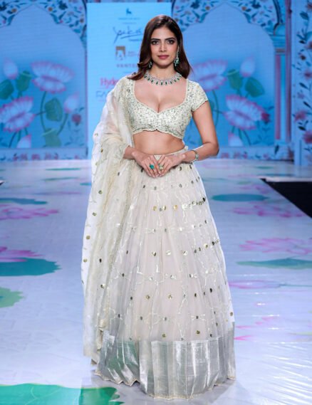 Milky White Organza Zardozi Lehenga with Kanjivaram Border