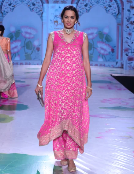 Georgette Banaras Kurta